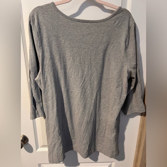 D & co denim + company size large grey top with cutout sleeves - Picture 3 of 4